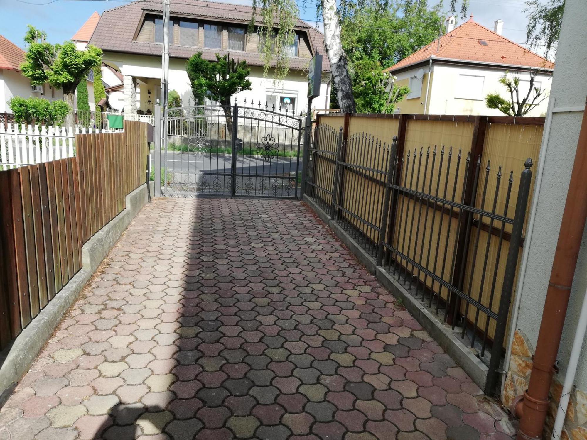 Aal Vendeghaz Lägenhet Hévíz Exteriör bild