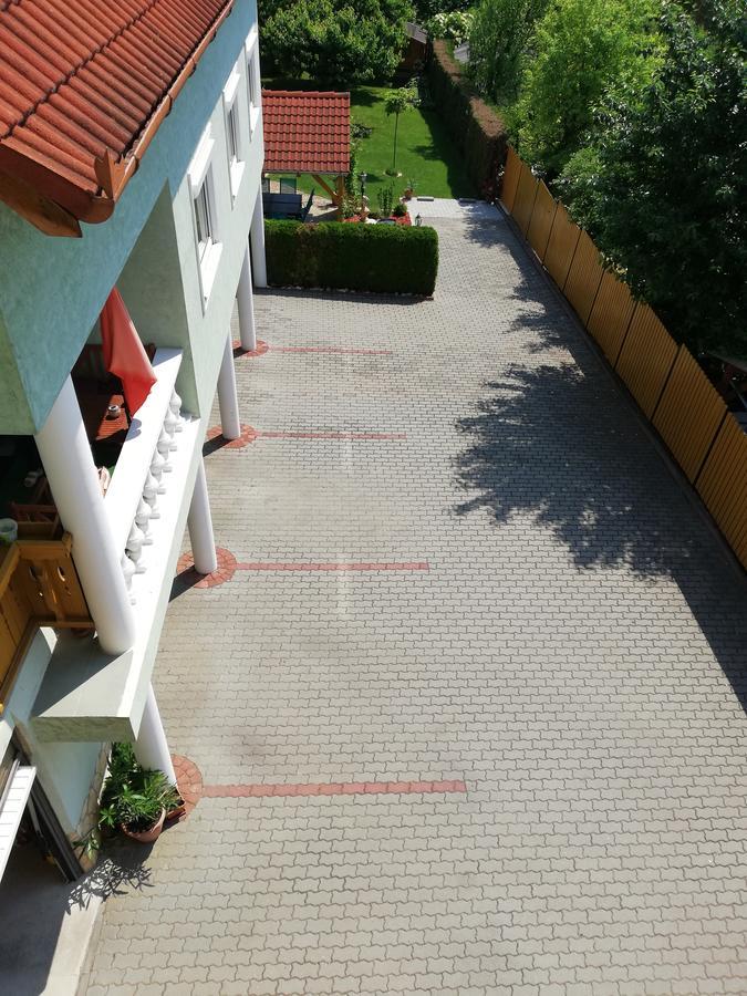 Aal Vendeghaz Lägenhet Hévíz Exteriör bild